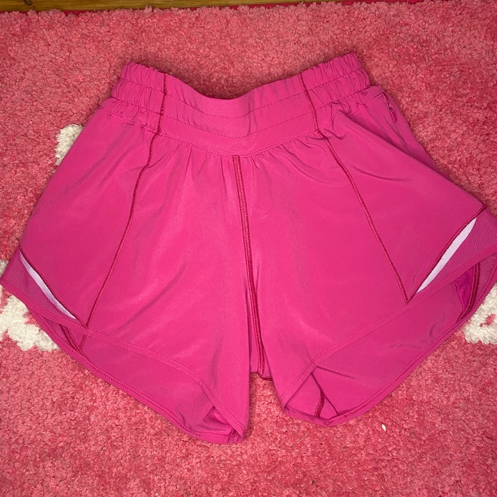 Sonic Pink Hotty Hots (lululemon athetica)